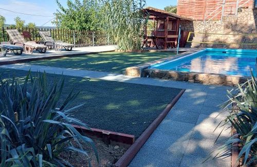 Budaors Casa | Attila's Guest House