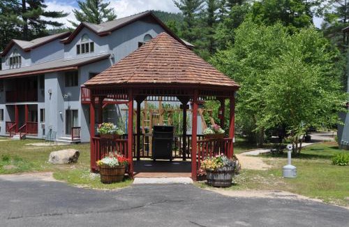 Bartlett Complejo | Attitash Mountain Village