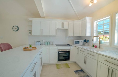 Jolly Harbour Villa | Attractive 3-Bedroom Home - Harbour Breeze