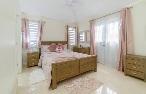 Jolly Harbour Villa | Attractive 3-Bedroom Home - Harbour Breeze
