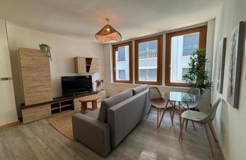 Burgos Apartamento | Atuairehome Plaza Mayor II con Parking Incluido