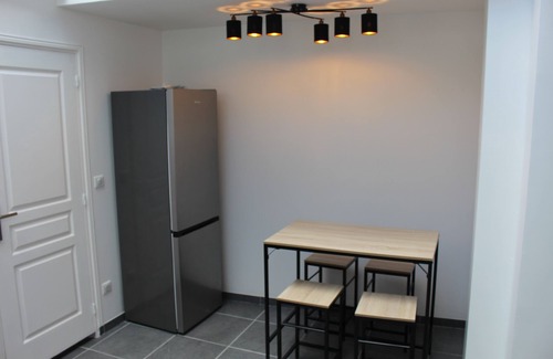 Roye Apartamento | Atypical apartment with veranda in city center