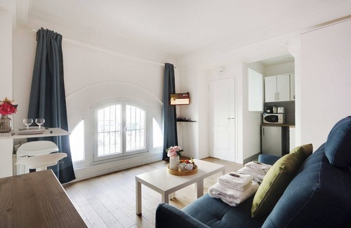 Quartier de la Porte-Saint-Denis Apartamento | Atypical Bright Studio - 2P - Gare du Nord