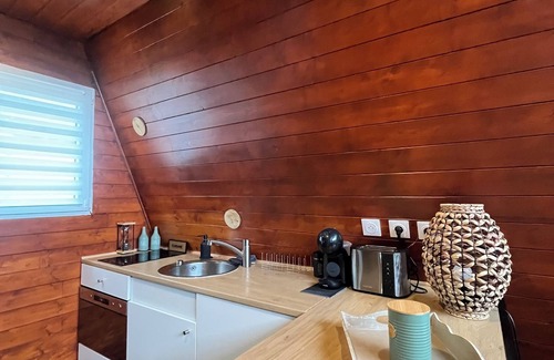 Ozoir-le-Breuil Cabaña | Atypical cottage