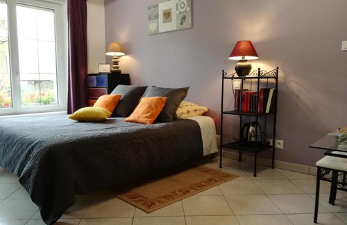 Couffy Cama Y Desayuno | Atypiques Confitures, Chambres d'Hôtes