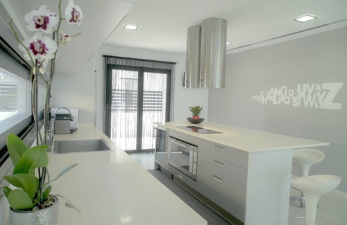 Son Serra de Marina Villa | ATZUR - Villa con vistas al mar en Son Serra De Marina. WiFi Gratis