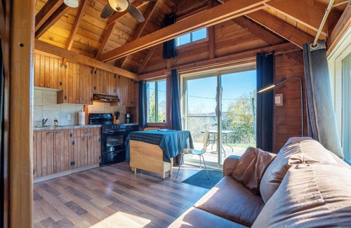 Sainte-Melanie Chalet De Esquí | Au Chic Chalet des Chutes | Chic Rustique |