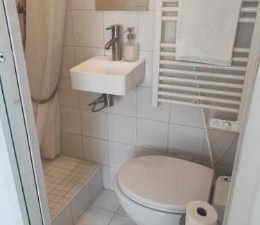 Sorbonne Apartamento | Au COEUR de PARIS NOTRE DAME Nid Type Cabine tout équipe Central Calme Clair Ascenseur Clim