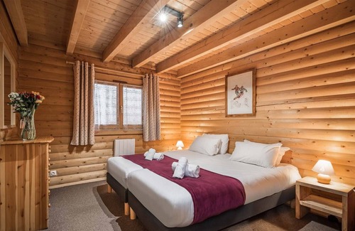 Jeux Chalet De Esquí | Au Coeur de Vieille Alpe | Chalet de 300m2 | Sauna