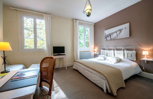 Brax Hotel | Au Colombier du Touron