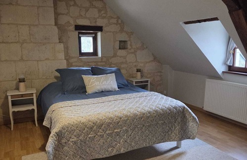 Gennes-Val-de-Loire Casa | AU PIED DU LAVOIR