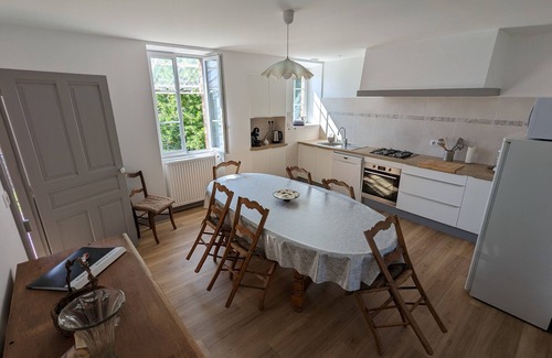 Saint-Pantaleon-de-Larche Casa | Au Sud-ouest de Brive Joli Gîte 8 Personnes à Deux pas de la Dordogne et du Lot