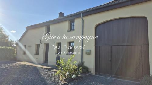 Neufchateau Casa | Au Tchesseu