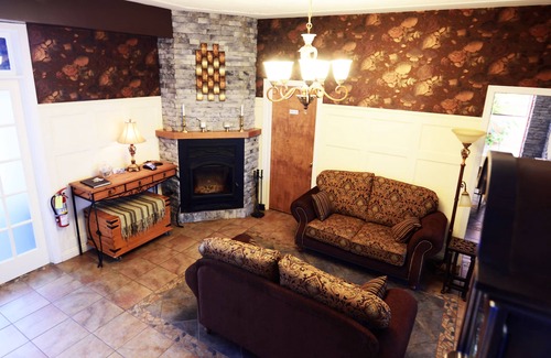 Jonquiere Cama Y Desayuno | Auberge Le St-Georges