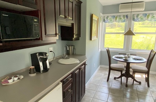 Hatley Cama Y Desayuno | Auberge Le Tricorne