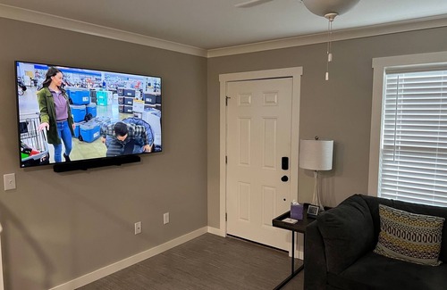 Auburn - Opelika Condominio | Auburn Game Day Condo 2-Blocks From Jordan Hare