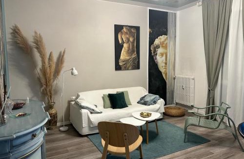 Crocetta-San Lazzaro-Modena Est Apartamento | Aurora Flowers - Two rooms and free parking near center and train station