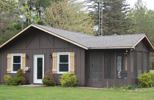 Grayling Cabaña | ¡Nuevo alquiler de vacaciones! The Bear Den - Gran escapada Ausable!