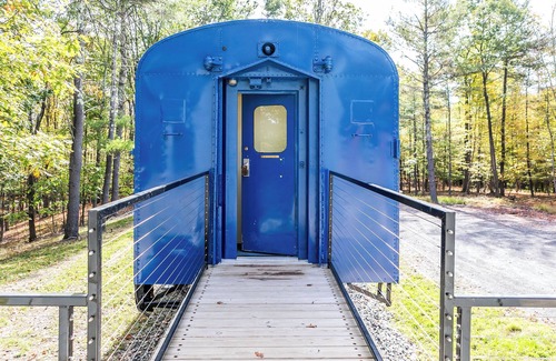 Acra Casa | Authentic 1940s Pullman Train Car Nestled in Bucolic Catskill Woods