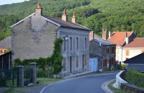 Haulme Casa | Authentic home in Semoy valley (France)