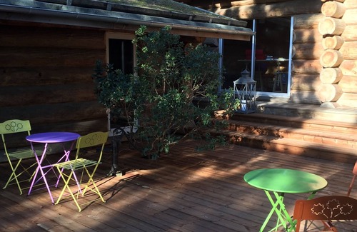 Carcans Plage Chalet De Esquí | Auténtico registro en el corazón del bosque de pinos para 10 personas.