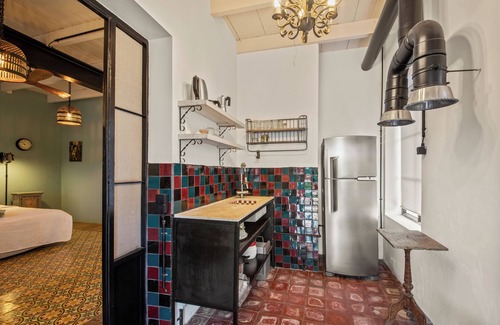 Willemstad Villa | Villa Artavista, a 2-bedroom private villa in the heart of downtown Curacao