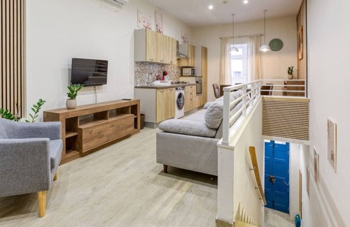 Rabat Apartamento | Authentic & Spacious 3BR home with Private Terrace