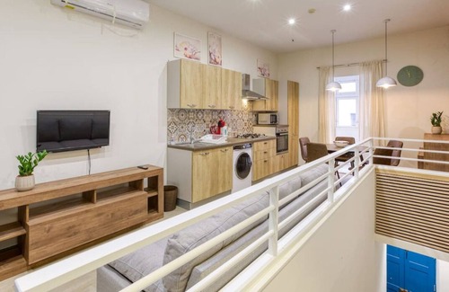 Rabat Apartamento | Authentic & Spacious 3BR home with Private Terrace