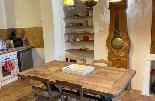 Rousset-les-Vignes Casa | Authentique Maison de Village en Drôme Provençale