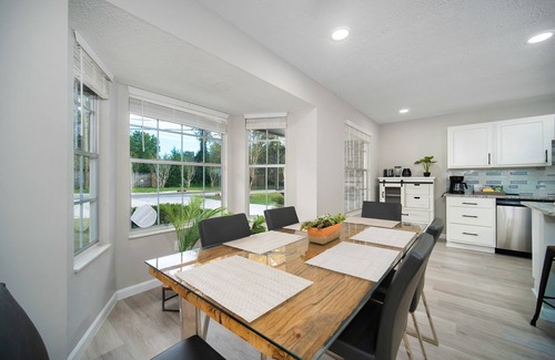 Del Rio Casa | Autumn Deal! Luxe Poolside Escape~Julington Creek~Grill~Sleeps 10