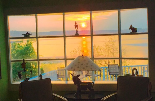 North Rose Casa | Lujo Premier Waterfront HGTV Style!