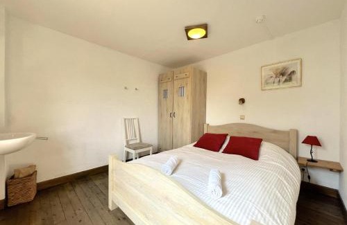 Chodes Casa | Aux Hirondelles