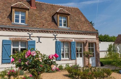 Tremblay-les-Villages Apartamento | Aux Roses et aux Poutres