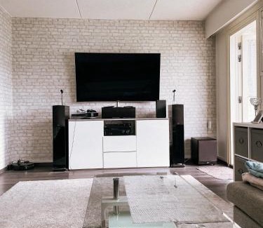 Jyvaskyla Apartamento | Avara, ylellinen kaksikerroksinen huoneisto.