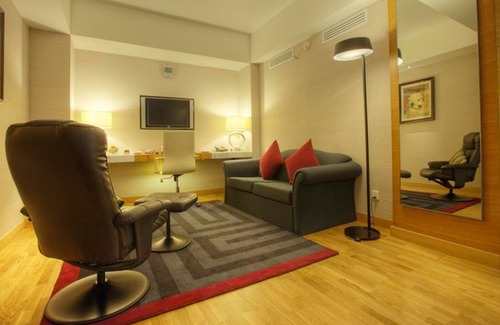 Karachi Hotel | Avari Towers Karachi