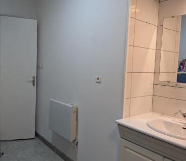 Fourmies Apartamento | Avenois 2