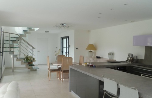 Montfavet Casa | Aviñón Nueva casa con piscina a 7 minutos de las murallas