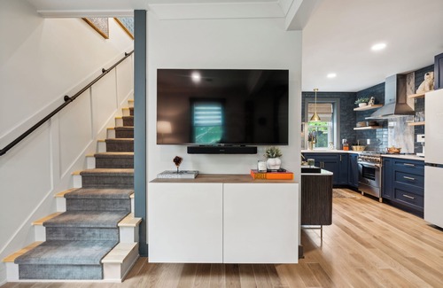 Bath Casa | Award Winning Luxury Carriage House a short stroll from town!