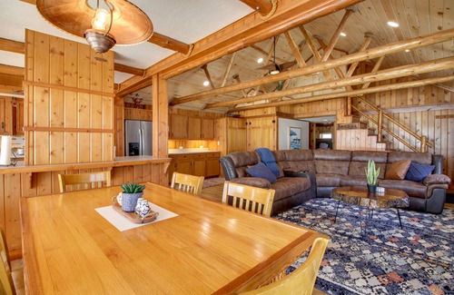Breezy Point Cabina | 'Away at Moose Bay' Breezy Point Gem w/ Game Room