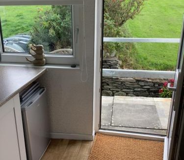 Felinwynt Apartamento | Awel Y Mor - cosy apartment.
