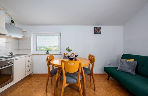 Kastel Apartamento | Precioso apartamento en Buje con cocina