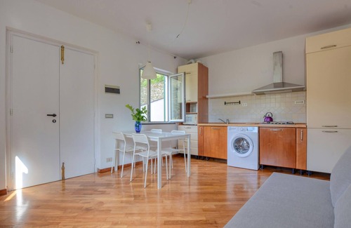 Poggio Favaro-San Bernardo Apartamento | Awesome apartment in Bogliasco with WiFi