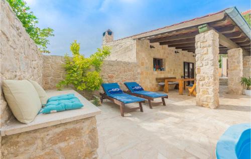 Susica Casa | Awesome Home In Betina
