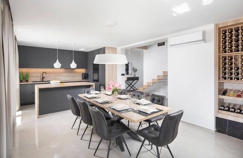 Sveta Nedelja Casa | Impresionante casa en Jurazini con.