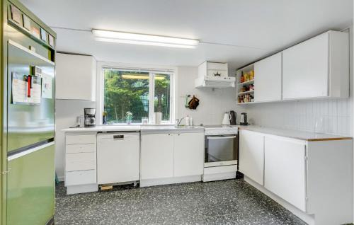 Rodby Casa | Awesome Home In Rødby With Kitchen