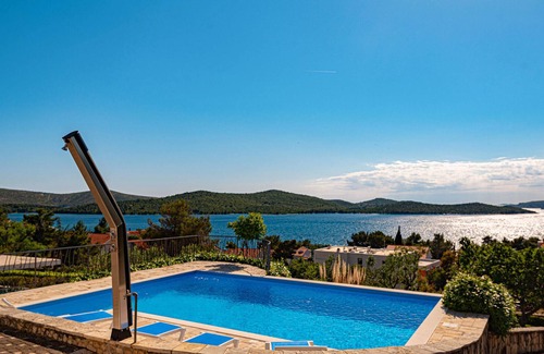 Zaboric Casa | Impresionante casa en Zaboric con WiFi