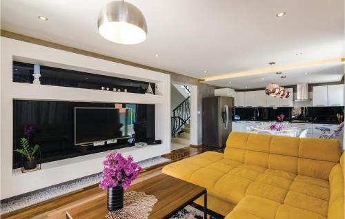 Dubrovnik Casa | Awesome Home In Zaton Veliki With Sauna