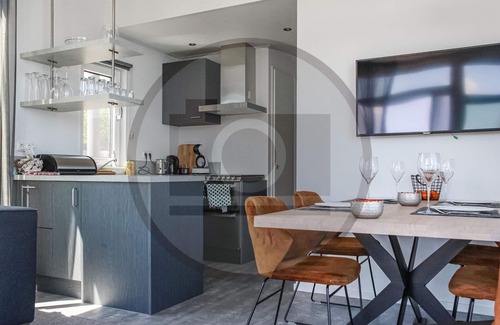 Ohe en Laak Alquiler De Eote | Impresionante barco en Ohé & Laak