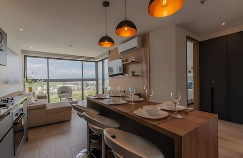 El Cabrero Apartamento | Awesome View Historic Center, Castle and Sea 2BR