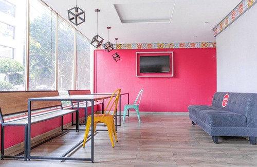 Barrio Doctores Hotel | Ayenda Frida Costa Azul